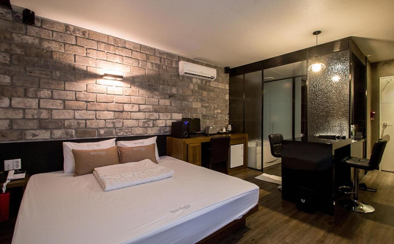 בוסאן Haeundae Gary Cooper Hotel מראה חיצוני תמונה
