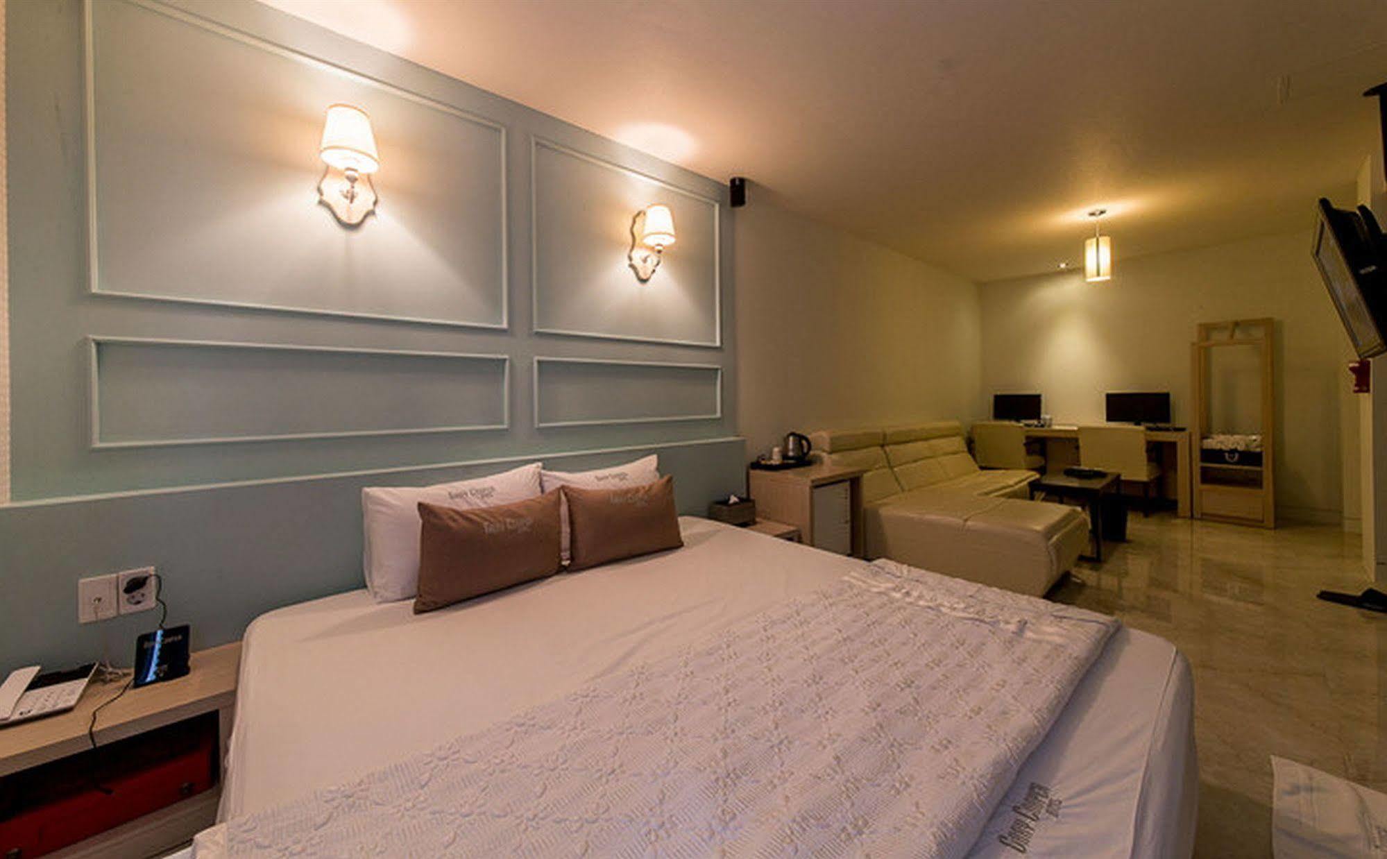 בוסאן Haeundae Gary Cooper Hotel מראה חיצוני תמונה
